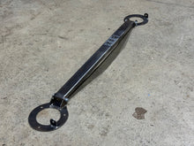 Load image into Gallery viewer, Strut Brace Bonnet Ram Kit (Mk2/3 Capri with Pinto Engine only)
